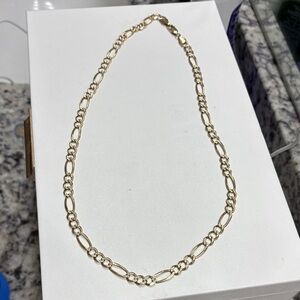 Elegant Gold Chain Necklace
